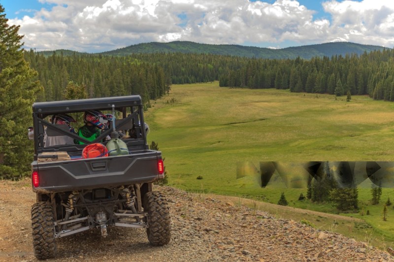 istockphoto-1312688069-2048×2048-transformed Family on an ATV tour in the mountains.