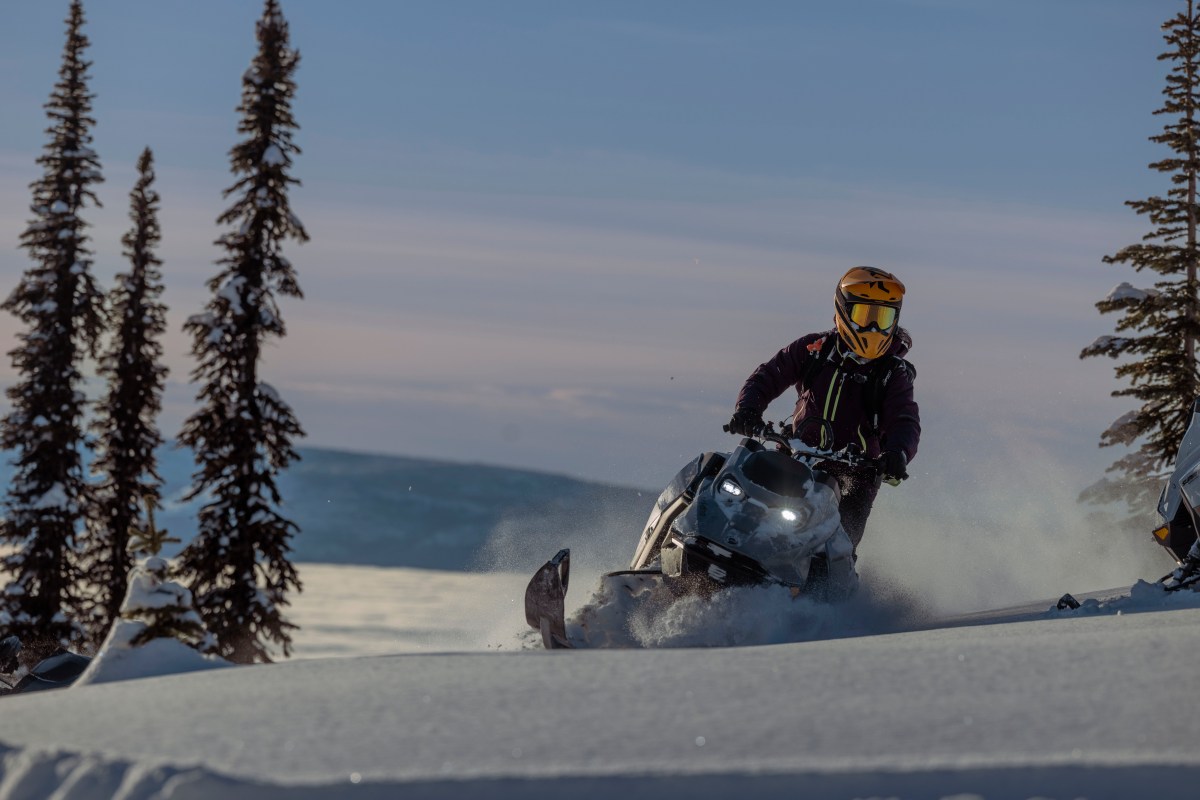 Ski Doo Expedition 600 EFI snowmobile on a guided trail ride in Utah.