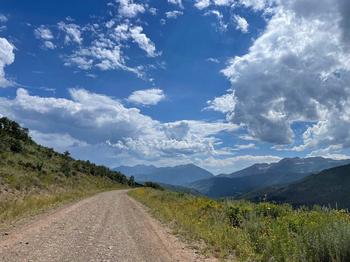 A beautiful off-roading trail view in Utah.
